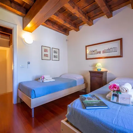 Faccioli Bosso With Shared Pool - Happy * 卡洛诺拉阿克里